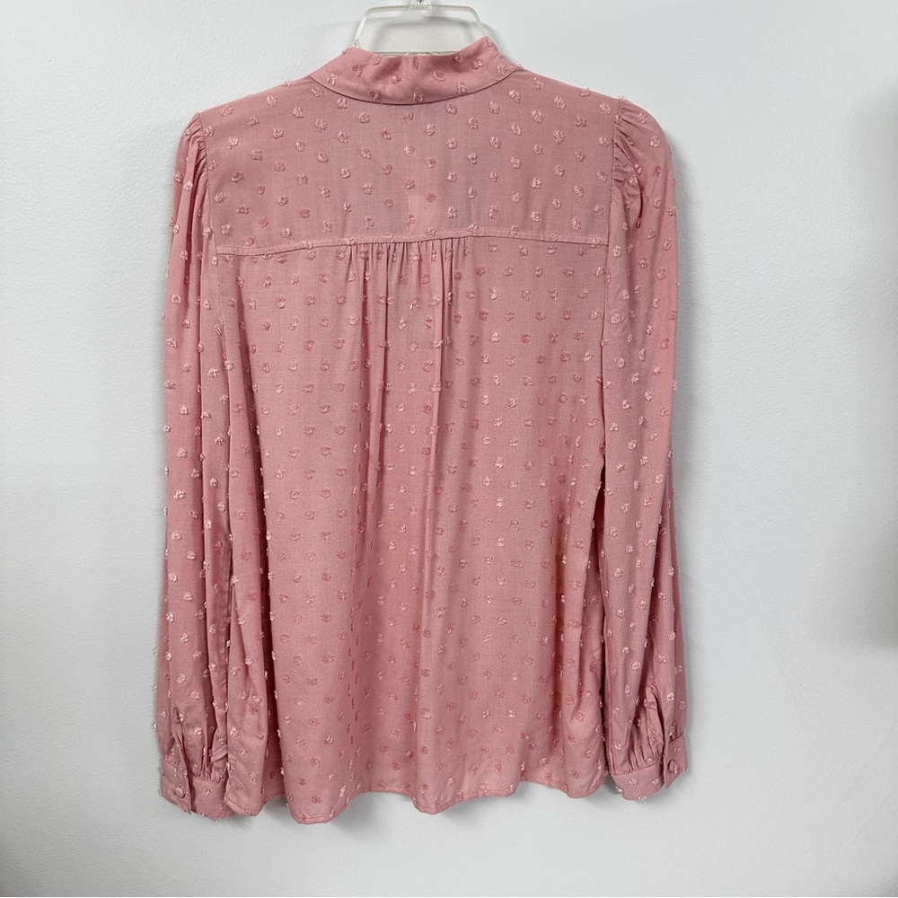 NWT Loft Pink Top Swiss Dot Tie Neck Long Sleeves 100% Rayon Button Front Small - Picture 4 of 5